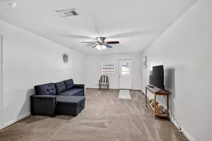 2509 W Oakdale Rd, Irving, TX 75060 - Photo 15