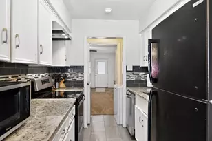 2509 W Oakdale Rd, Irving, TX 75060 - Photo 19