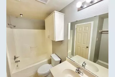 631 Texas Street, Denton, TX 76209 - Photo 11