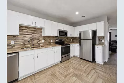10500 Lake June Road #J09, Dallas, TX 75217 - Photo 9