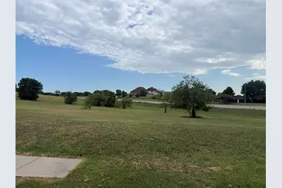 435 Breezeway Court, Cedar Hill, TX 75104 - Photo 3