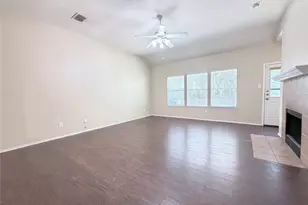 1910 Pin Oak Ln, Dallas, TX 75253 - Photo 9