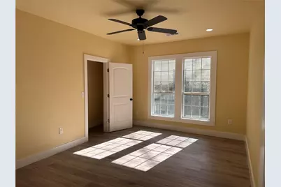 111 Pecan Street, Terrell, TX 75160 - Photo 9