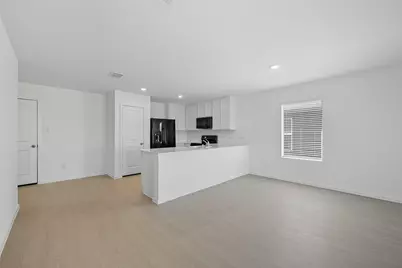 638 Montclair Avenue, Princeton, TX 75407 - Photo 3