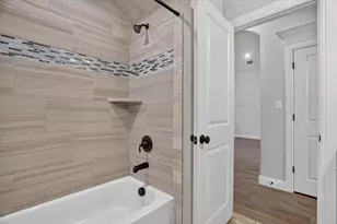 3335 White Horse Dr, Granbury, TX 76049 - Photo 17