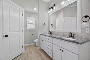 3335 White Horse Dr, Granbury, TX 76049 - Photo 11
