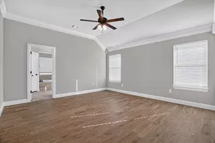 3335 White Horse Dr, Granbury, TX 76049 - Photo 9