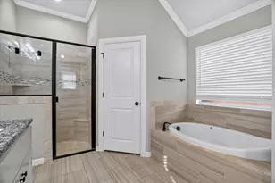 3335 White Horse Dr, Granbury, TX 76049 - Photo 13