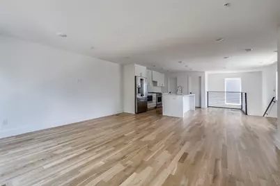 1612 Grigsby Avenue #102, Dallas, TX 75204 - Photo 9