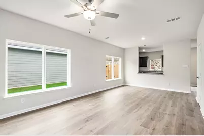 6326 Emerald Tree Lane, Dallas, TX 75241 - Photo 5