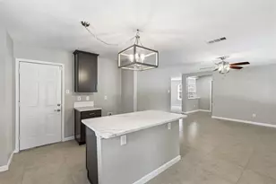 3520 Cattlebaron Dr, Fort Worth, TX 76262 - Photo 5