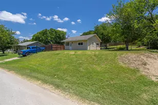 2264 Fritz Allen St, Sansom Park, TX 76114 - Photo 5