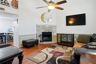 5305 Faireast Court, Arlington, TX 76018 - Photo 3