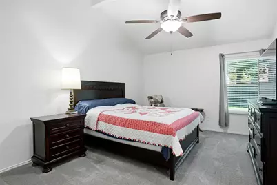 5305 Faireast Court, Arlington, TX 76018 - Photo 11