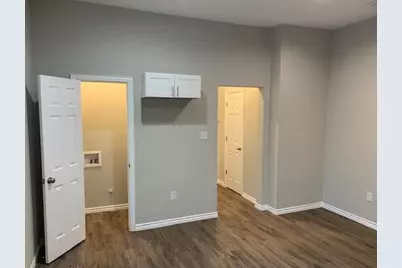 821-823 W Day Street #823, Denison, TX 75020 - Photo 11