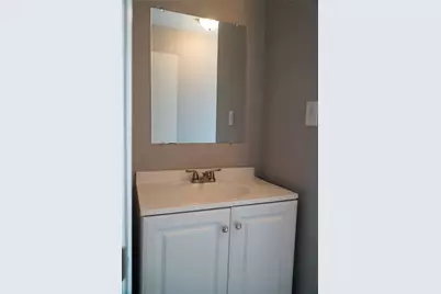307 N Robinson Street, Cleburne, TX 76031 - Photo 15