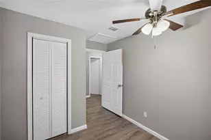 307 N Robinson St, Cleburne, TX 76031 - Photo 15