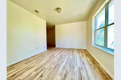 5004 Chapman Street, Fort Worth, TX 76105 - Photo 3
