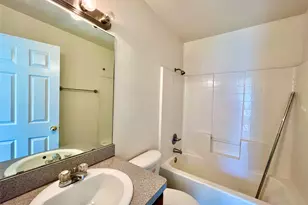 5004 Chapman St, Fort Worth, TX 76105 - Photo 13