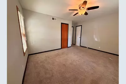 2010 Goldenrod Lane, Arlington, TX 76013 - Photo 5