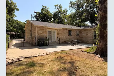 2010 Goldenrod Lane, Arlington, TX 76013 - Photo 9