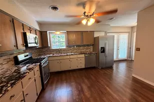 2010 Goldenrod Ln, Arlington, TX 76013 - Photo 7