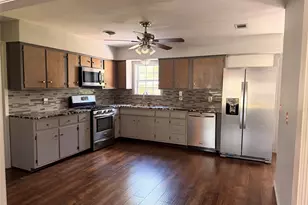 2010 Goldenrod Ln, Arlington, TX 76013 - Photo 5