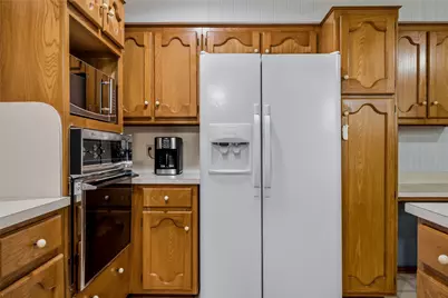 3407 Commander Court, Arlington, TX 76017 - Photo 11