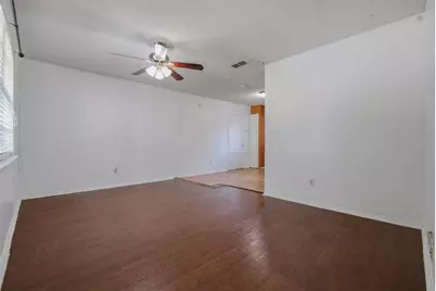 4577 Bonanza Lane, Dallas, TX 75211 - Photo 3