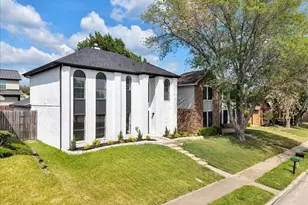 2237 Greenview Dr, Carrollton, TX 75010 - Photo 3
