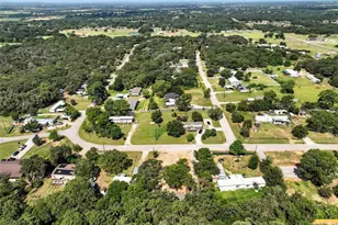 131 Kelly Ct, Azle, TX 76020 - Photo 21
