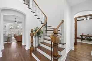 2105 Brandiles Dr, Lewisville, TX 75056 - Photo 3