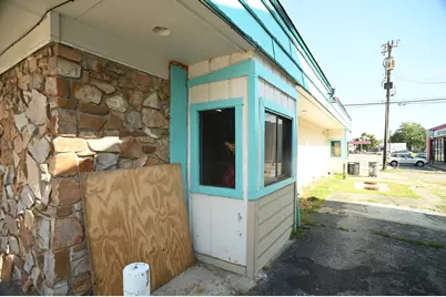1018 S Austin Avenue, Denison, TX 75020 - Photo 3