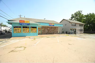 1018 S Austin Avenue, Denison, TX 75020 - Photo 1