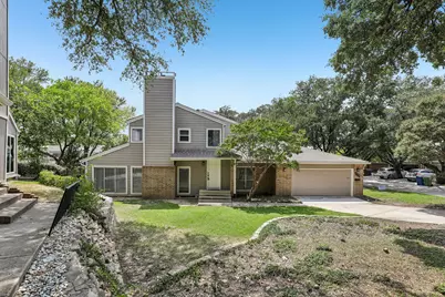 2712 Meadowstone Court, Carrollton, TX 75006 - Photo 3