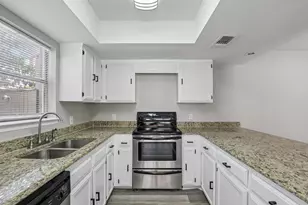 2712 Meadowstone Ct, Carrollton, TX 75006 - Photo 11