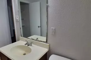 13651 Biggs St, Dallas, TX 75253 - Photo 9