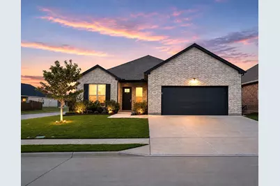305 Chase Creek Drive, Lavon, TX 75166 - Photo 1
