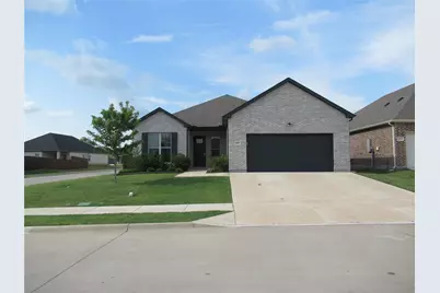 305 Chase Creek Drive, Lavon, TX 75166 - Photo 3