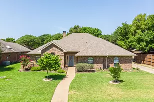 3305 Eisenhower Ln, Plano, TX 75023 - Photo 3