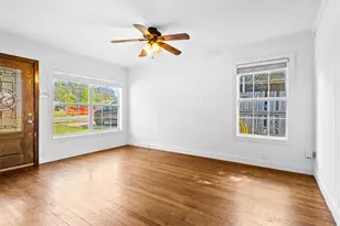 5204 Roxie St, Haltom City, TX 76117 - Photo 5