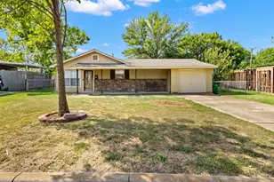 5204 Roxie St, Haltom City, TX 76117 - Photo 1