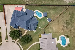 211 Bush Cir, Ferris, TX 75125 - Photo 27