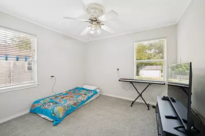 1009 Zelda Drive, Hurst, TX 76053 - Photo 17