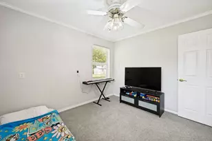 1009 Zelda Dr, Hurst, TX 76053 - Photo 17