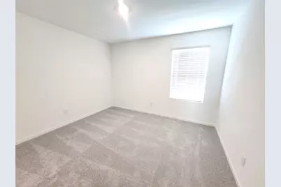 2213 Neyland Drive, Ennis, TX 75119 - Photo 5