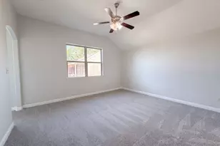 120 Donna Cir, Granbury, TX 76049 - Photo 15
