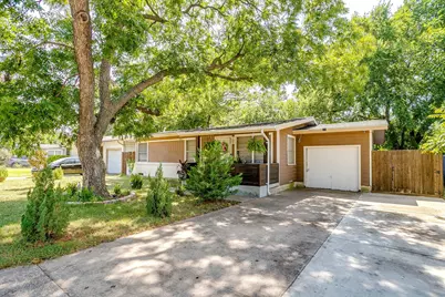 702 Lombardy Lane, Arlington, TX 76013 - Photo 1