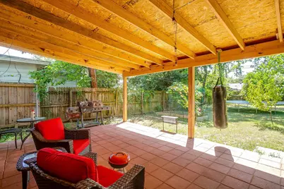 702 Lombardy Lane, Arlington, TX 76013 - Photo 33