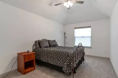 1900 Melinda Lane, Farmers Branch, TX 75234 - Photo 15